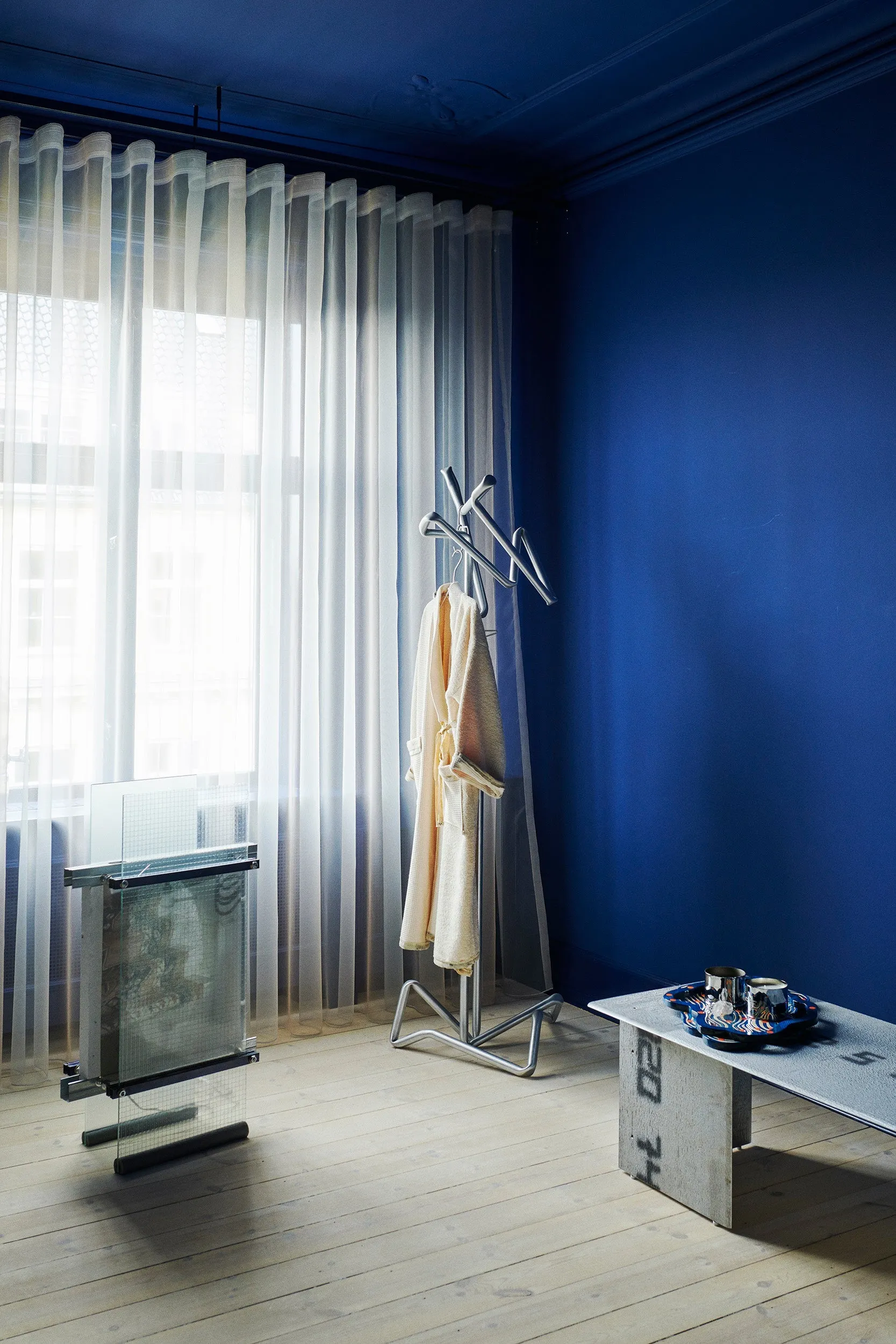 Bavette coat rack (brushed aluminium)