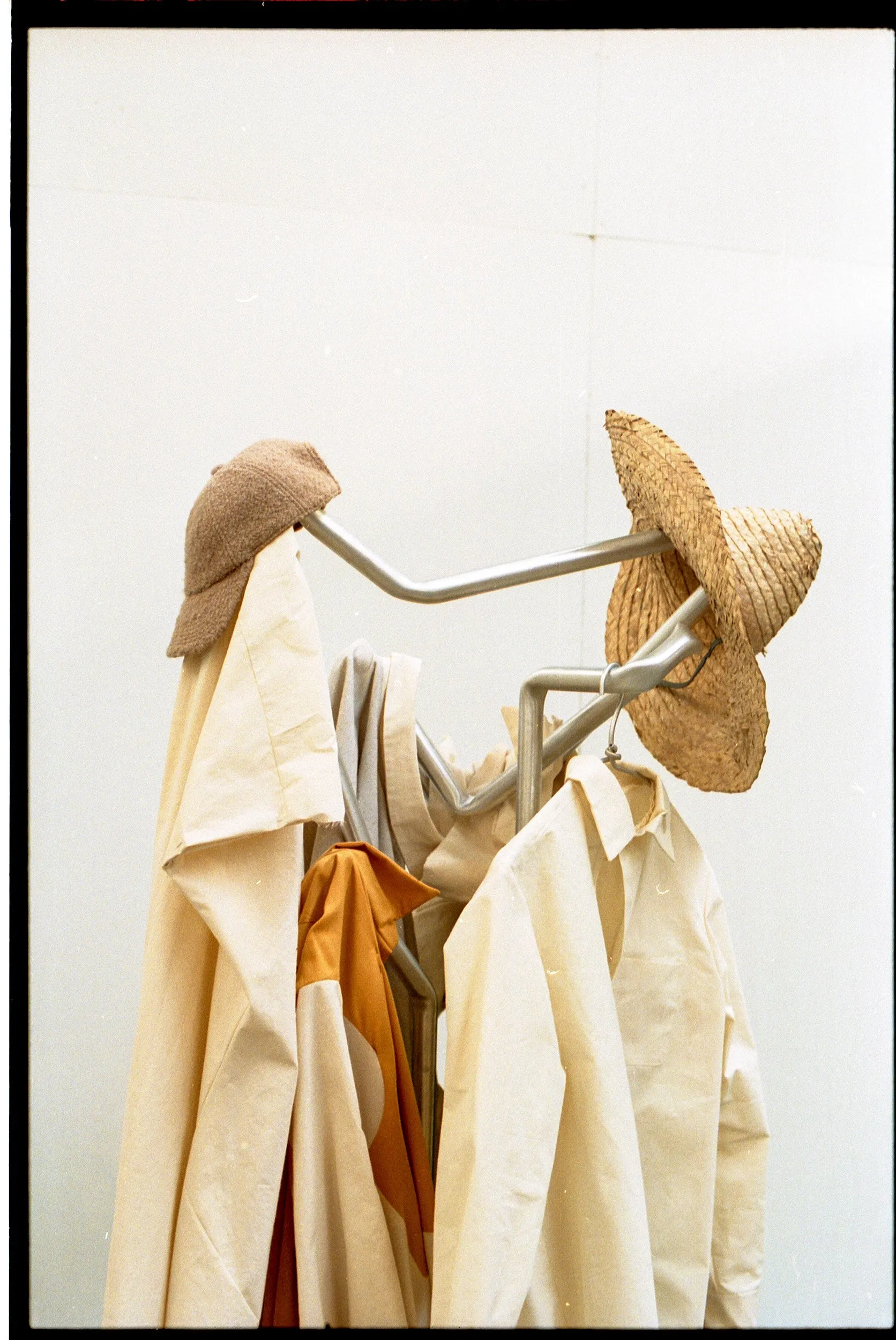 Bavette coat rack (brushed aluminium)