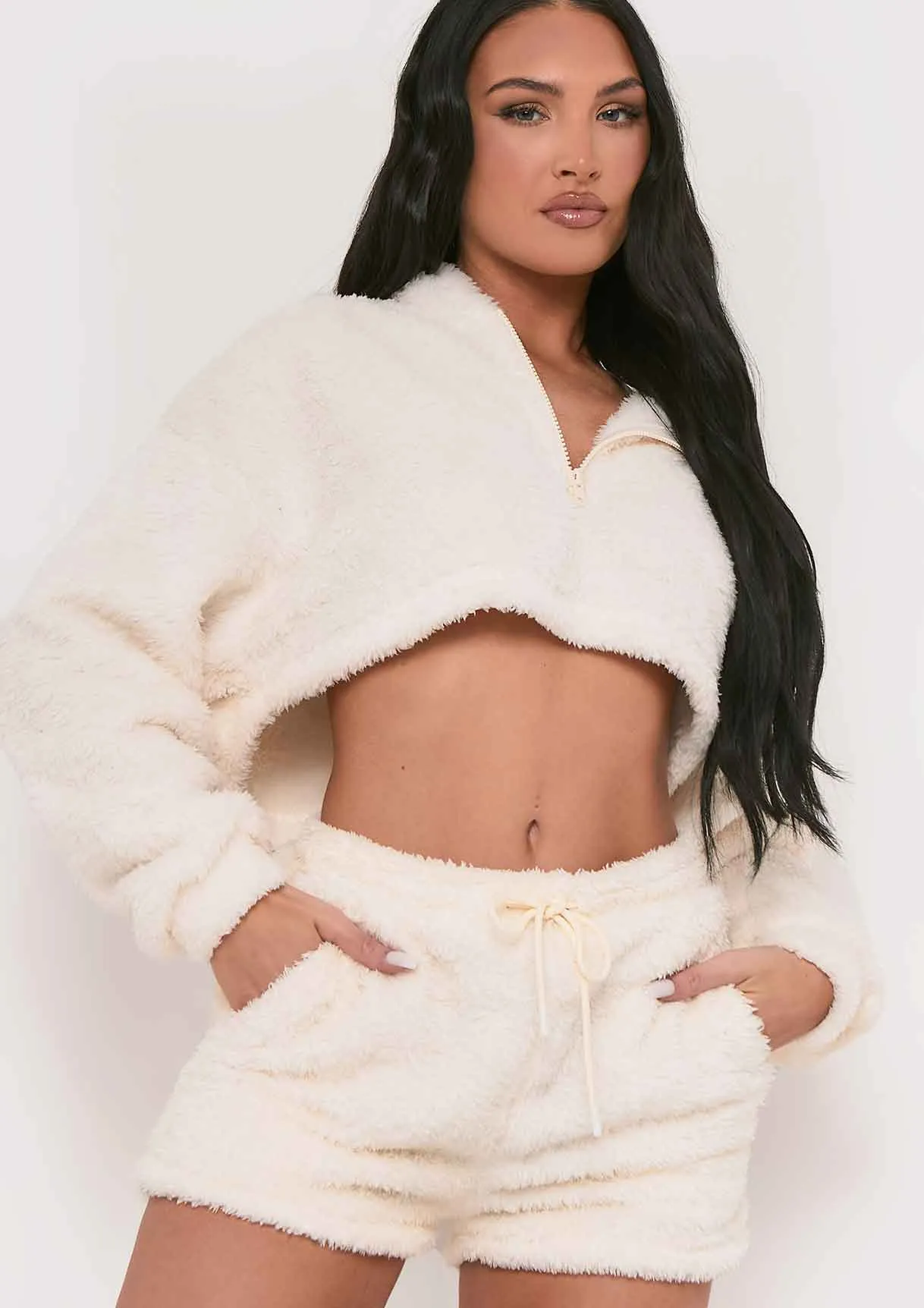 Olivia Cream Fluffy Teddy Borg Cropped Zip Up Hoodie